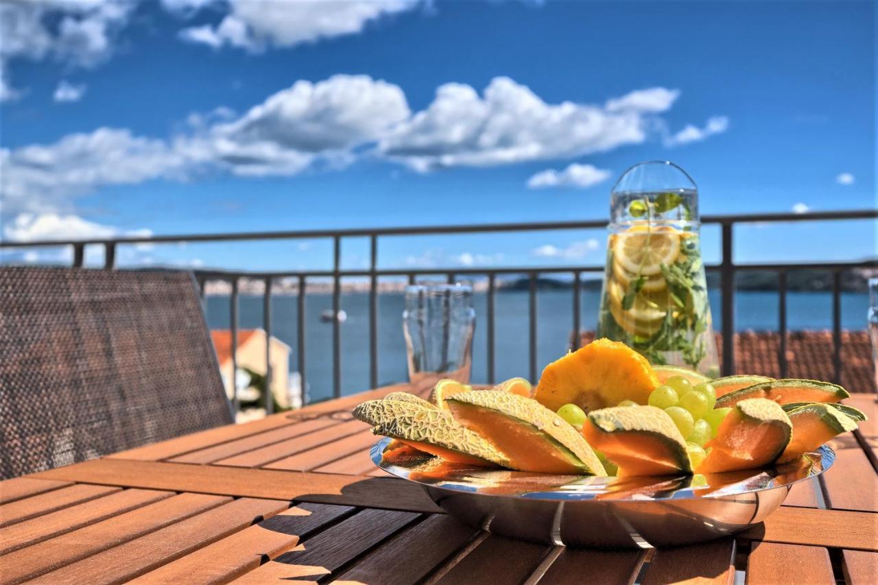 Apartamento Domenico - 50 M From The Sea Donji Seget Exterior foto